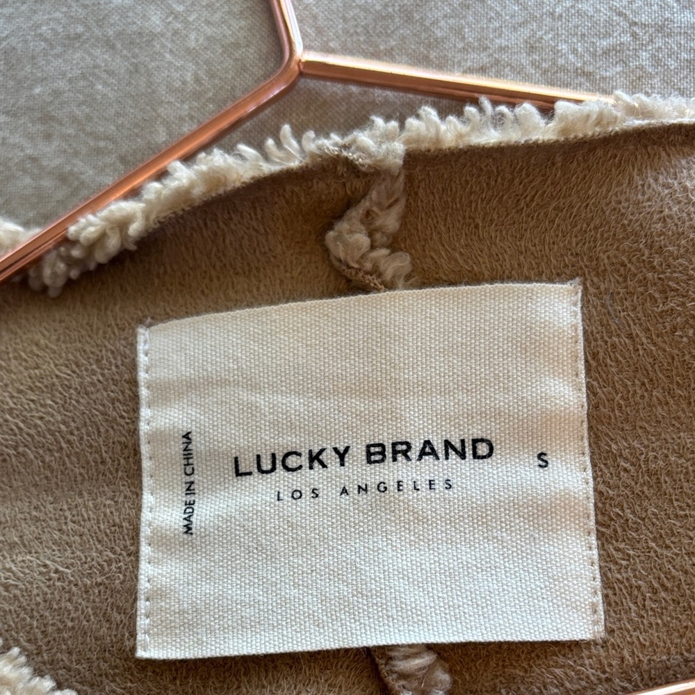 Lucky  Jacket - Picture 2 of 7